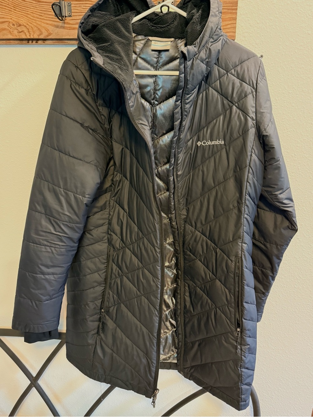 Columbia Omni-Heat Women’s Long Hooded Puffer Jacket Black Size L
